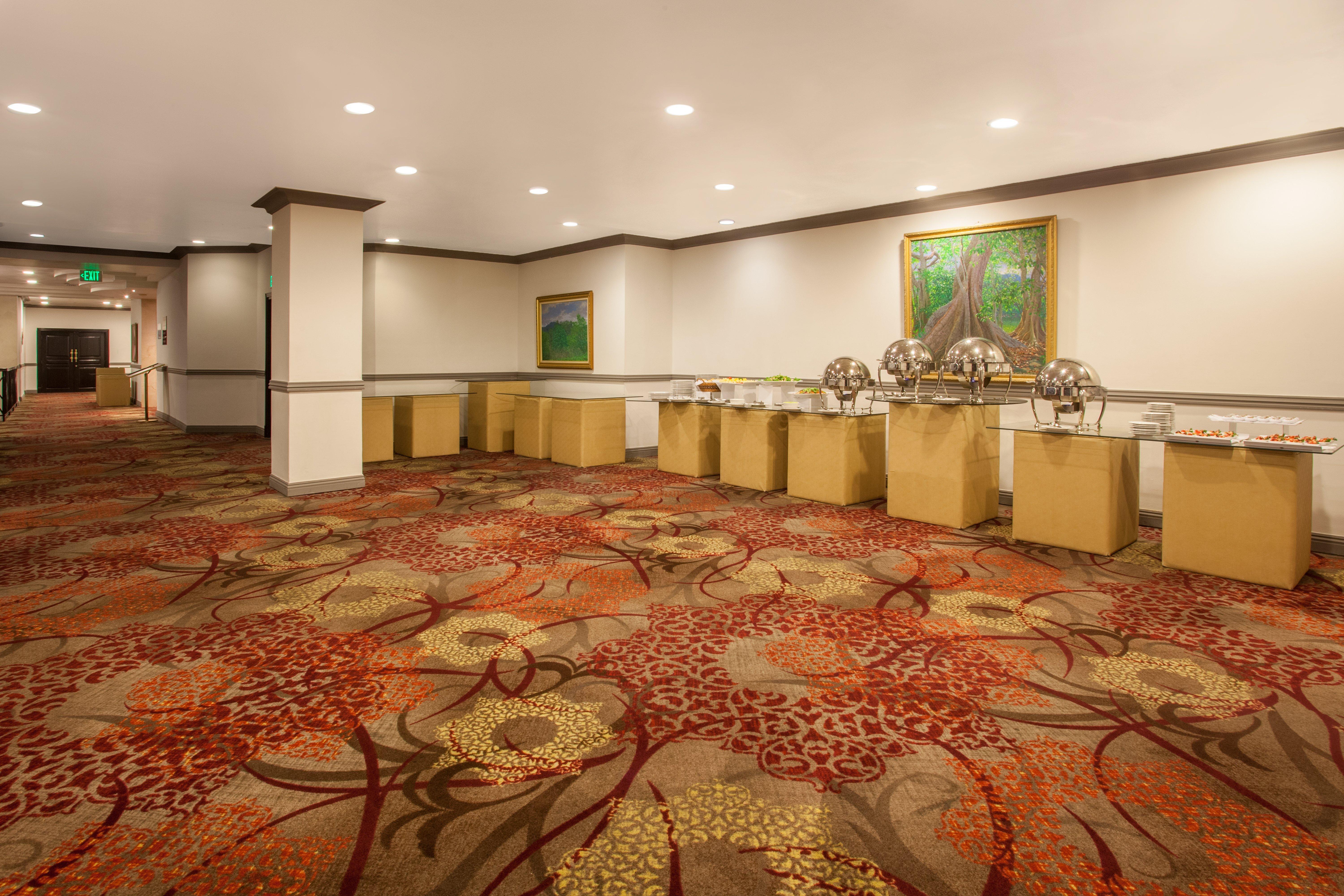 Crowne Plaza Panama By Ihg Hotel Exterior photo
